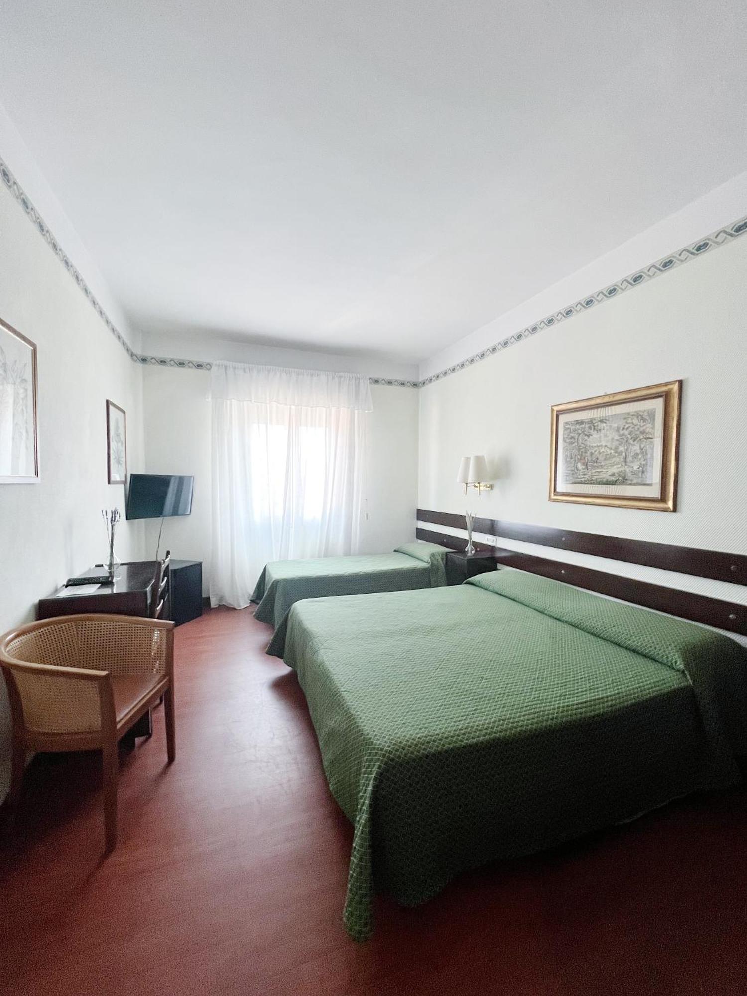 Hotel Piccadilly Lido di Camaiore Kültér fotó